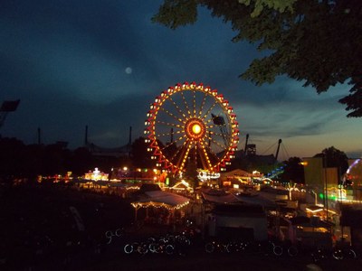 2. Atrakce na Oktoberfest