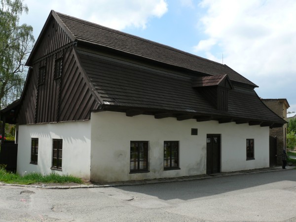 006 Dobruska   dum F. L. Heka